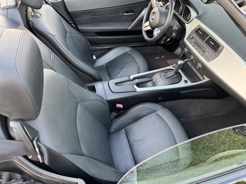 2007 BMW Z4 3.0si Roadster