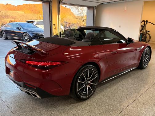 2022 Mercedes-Benz AMG SL 55 Base