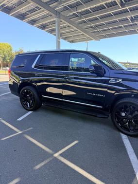 Black 2021 GMC Yukon SLT