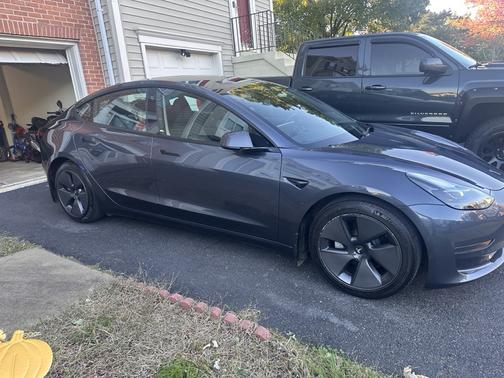 2022 Tesla Model 3 Base