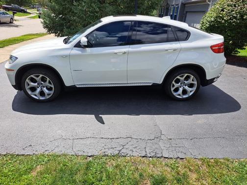 2011 BMW X6 xDrive35i
