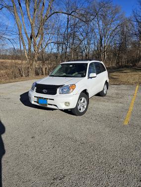 2005 Toyota RAV4 Base