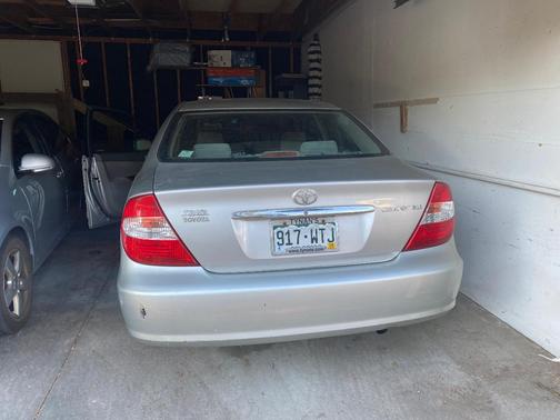 Silver 2003 Toyota Camry LE