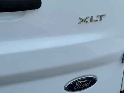 2023 Ford Transit Connect XLT w/Rear Symmetrical Doors