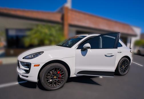 2017 Porsche Macan Macan GTS