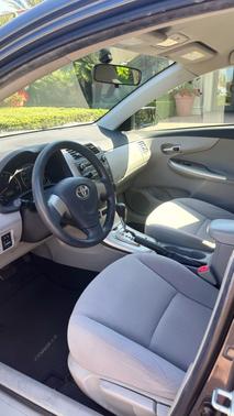 Gray 2011 Toyota Corolla LE