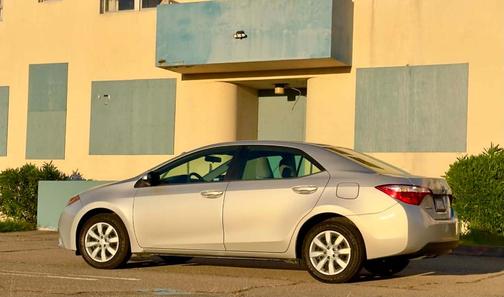 Silver 2015 Toyota Corolla LE