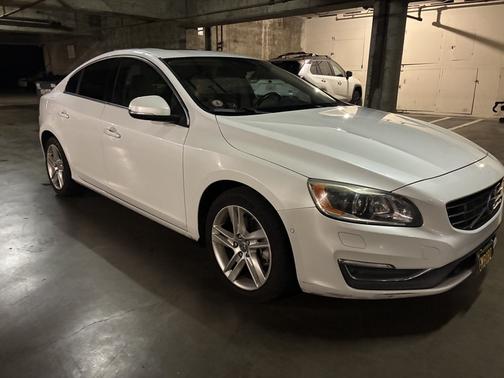 2015 Volvo S60 T5 Platinum