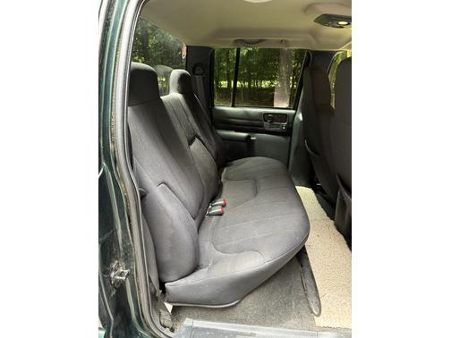 2003 Chevrolet S-10 LS Crew Cab