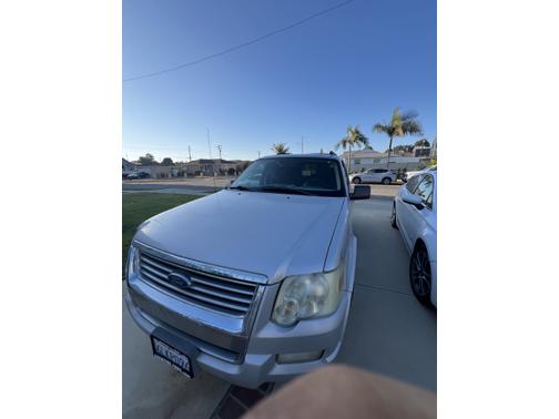 2010 Ford Explorer XLT