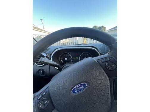 2010 Ford Explorer XLT