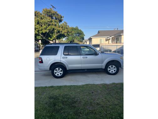 2010 Ford Explorer XLT