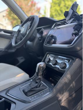 2020 Volkswagen Tiguan 2.0T SEL