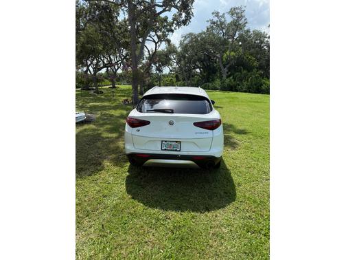 2018 Alfa Romeo Stelvio Base