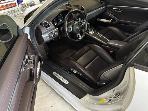 2023 Porsche 718 Cayman 718 Cayman GTS 4.0