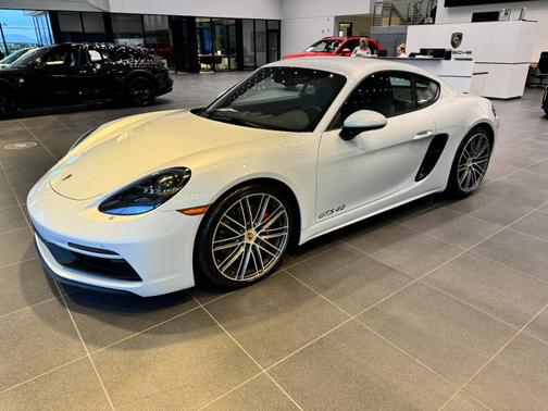 2023 Porsche 718 Cayman 718 Cayman GTS 4.0