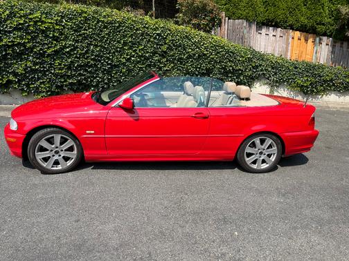 Red 2002 BMW 330 Ci