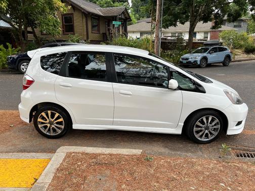 White 2013 Honda Fit Sport
