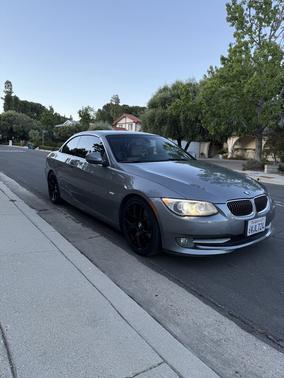 2012 BMW 328 i