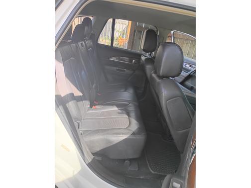White 2013 Lincoln MKX Base