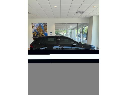 2025 Volkswagen Golf R 2.0T Black Edition DSG