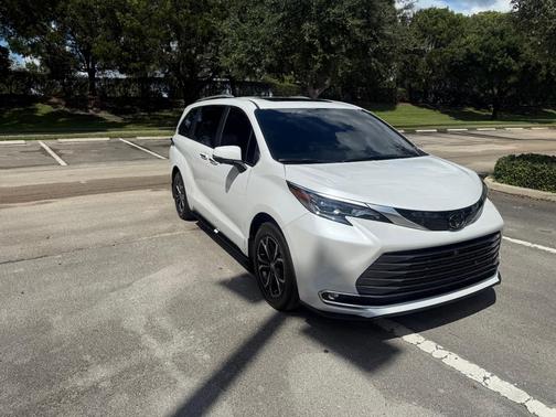 White 2026 Toyota Sienna Platinum
