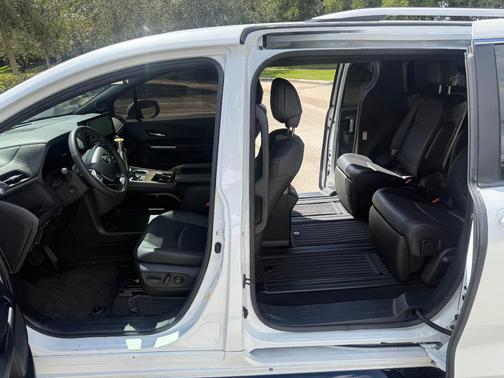 White 2026 Toyota Sienna Platinum