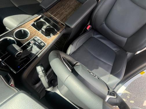White 2026 Toyota Sienna Platinum