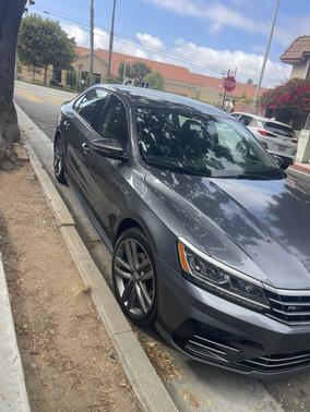 Gray 2018 Volkswagen Passat 2.0T R-Line