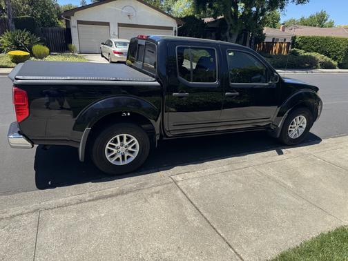 2014 Nissan Frontier SV