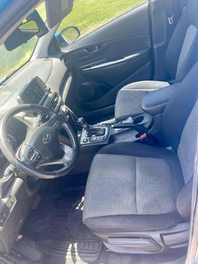 Blue 2020 Hyundai KONA SEL
