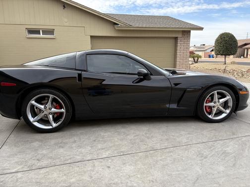 2011 Chevrolet Corvette Base