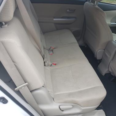 2012 Toyota Prius v Five
