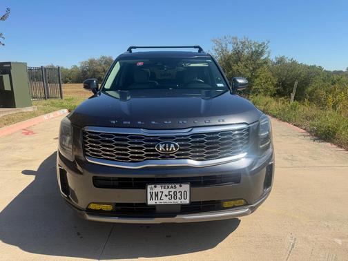 Gray 2020 Kia Telluride SX