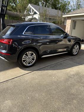 2018 Audi Q5 2.0T Premium Plus