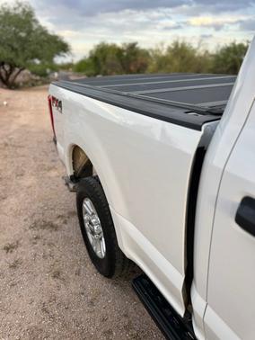 White 2017 Ford F-250 XLT