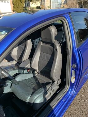 2008 Volkswagen R32 Base