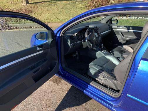2008 Volkswagen R32 Base