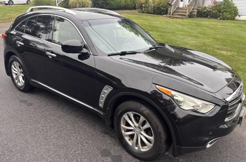 2012 INFINITI FX35 Base