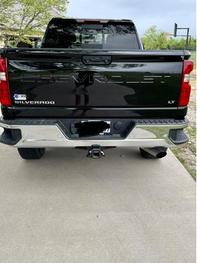 Photo 3 of 6 of 2020 Chevrolet Silverado 2500 LT