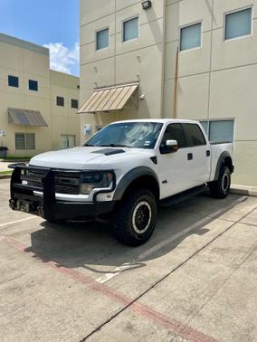 2014 Ford F-150 SVT Raptor