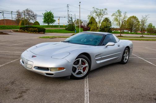 2002 Chevrolet Corvette Base