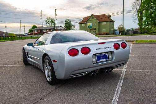 2002 Chevrolet Corvette Base
