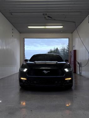 2017 Ford Mustang EcoBoost