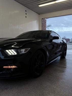 2017 Ford Mustang EcoBoost