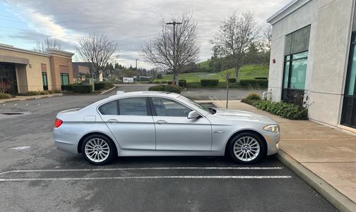2011 BMW 535 i