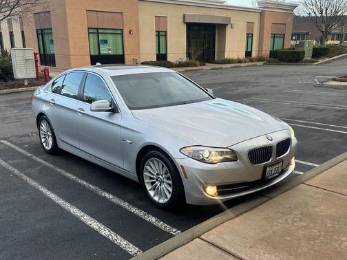 2011 BMW 535 i