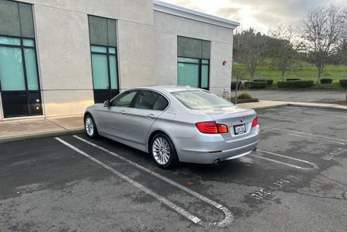 2011 BMW 535 i