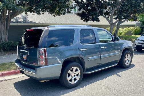 2007 GMC Yukon Denali