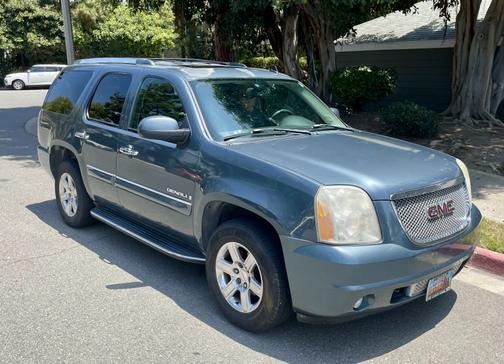 2007 GMC Yukon Denali